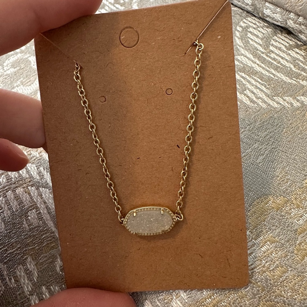 Gold Kendra Scott Bracelet With Iridescent Drusy Pendant